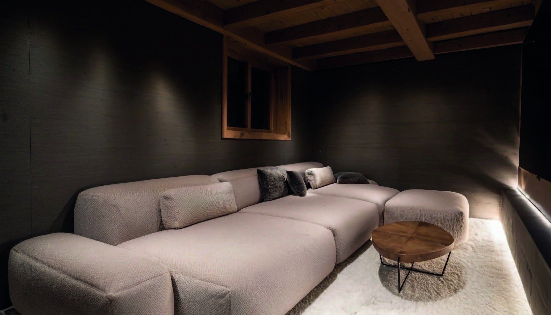 chalet 11 Rooms for sale on LE MONETIER LES BAINS (05220)