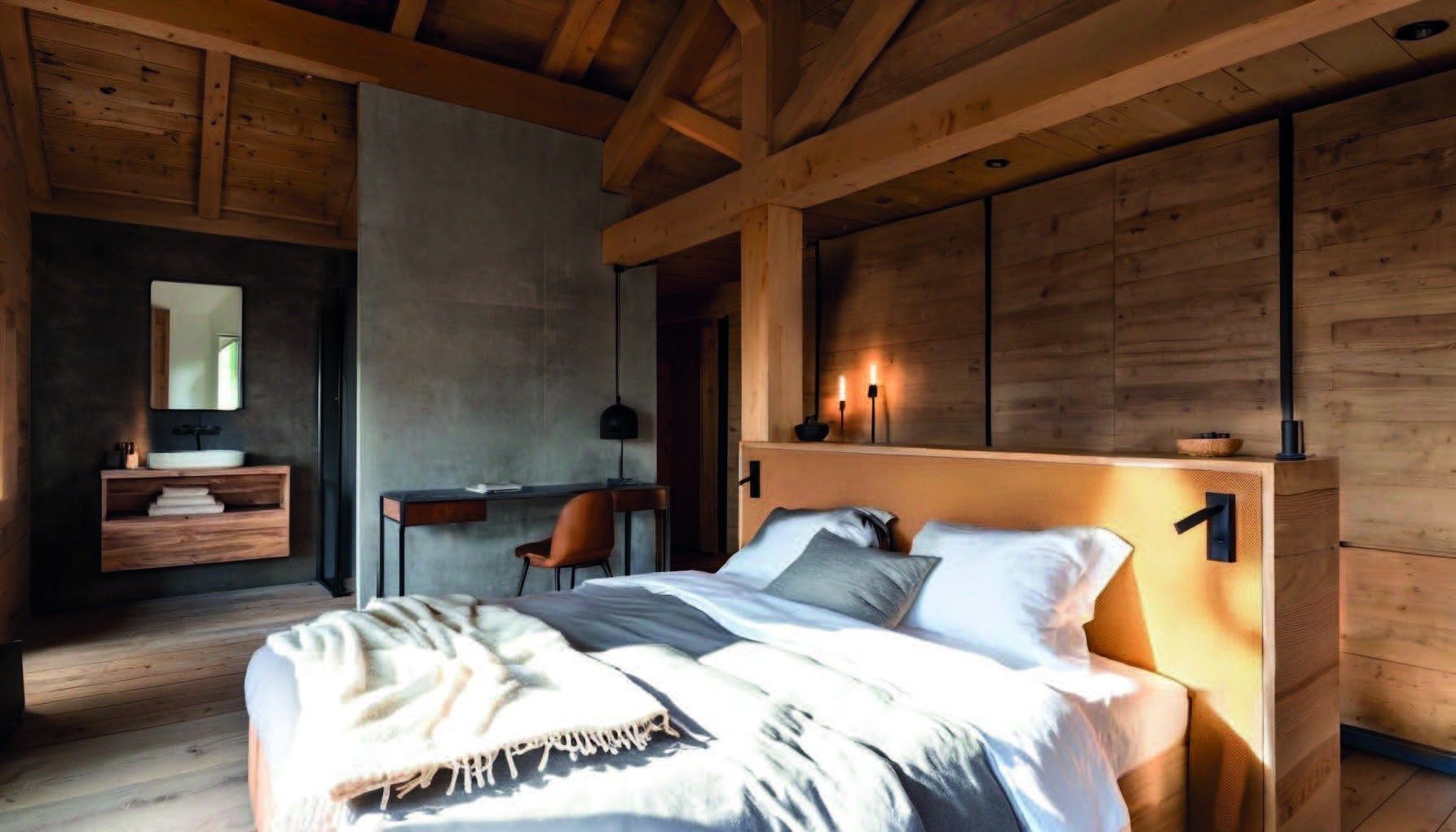 chalet 11 Rooms for sale on LE MONETIER LES BAINS (05220)