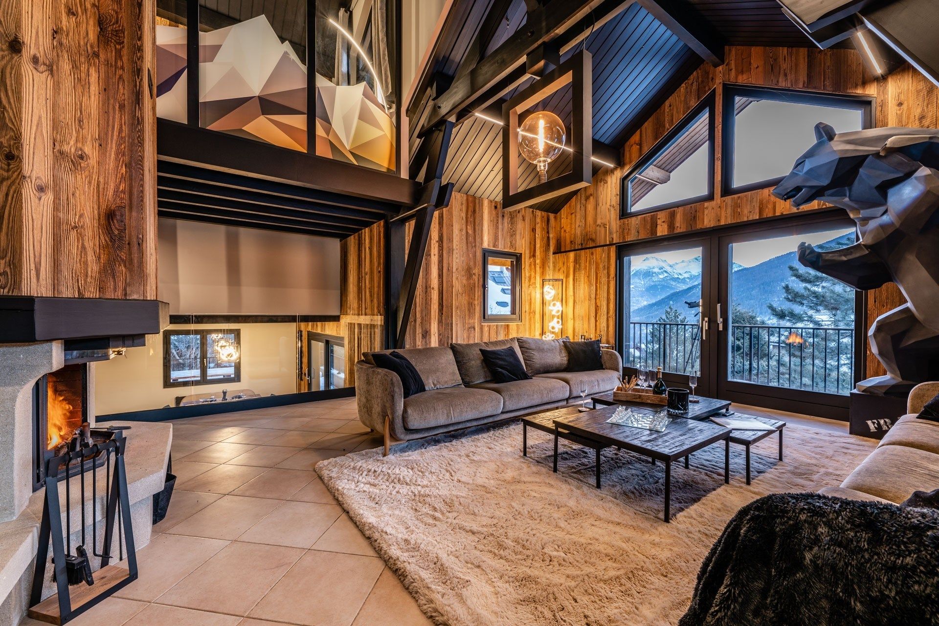 chalet 8 Pièces en vente sur LA SALLE LES ALPES (05240)
