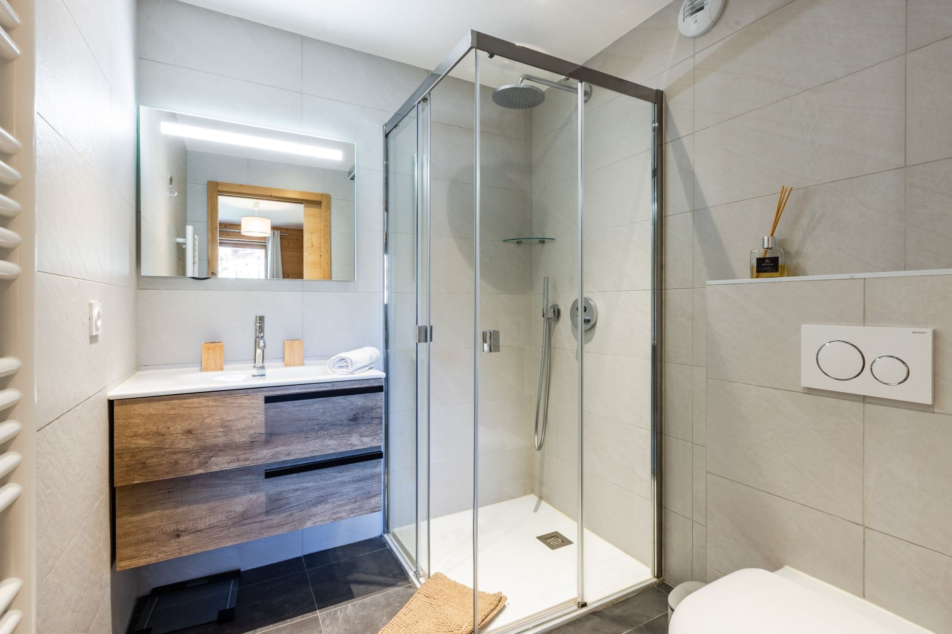 appartement 4 Pièces en vente sur L ALPE D HUEZ (38750)