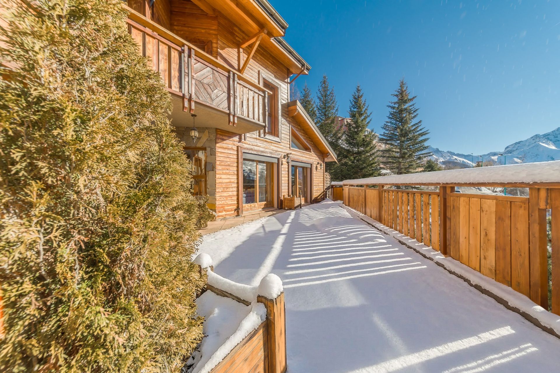 chalet 9 Pièces en vente sur LES DEUX ALPES (38860)