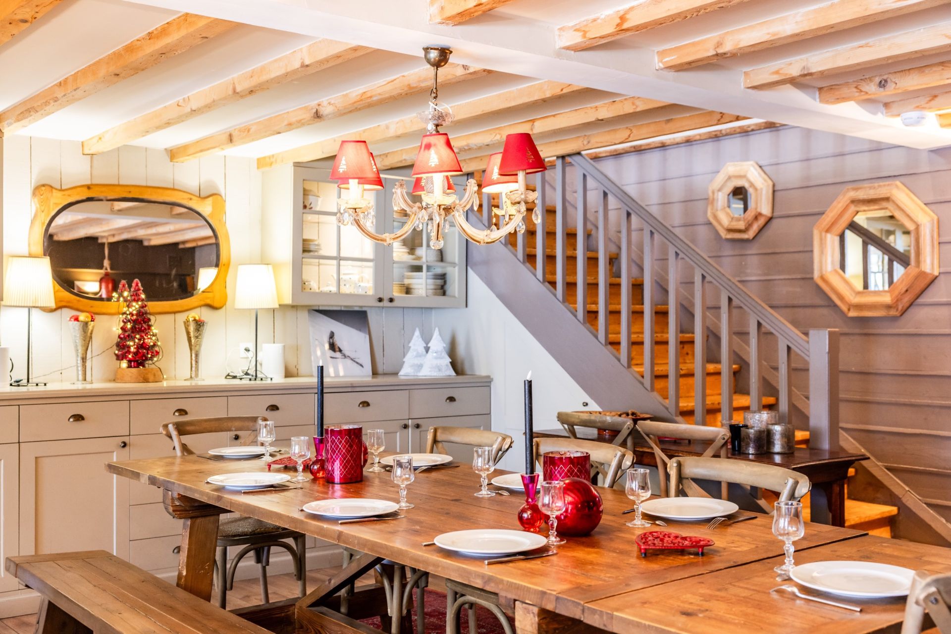 chalet 13 Rooms for sale on L ALPE D HUEZ (38750)