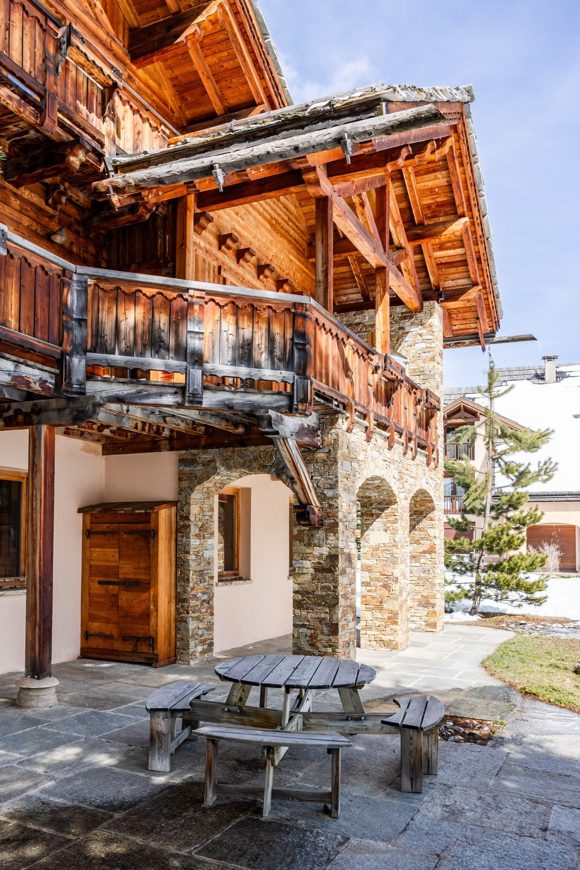 chalet 12 Pièces en vente sur MONTGENEVRE (05100)