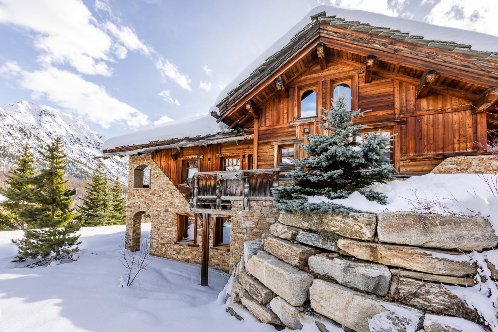 chalet 12 Pièces en vente sur MONTGENEVRE (05100)