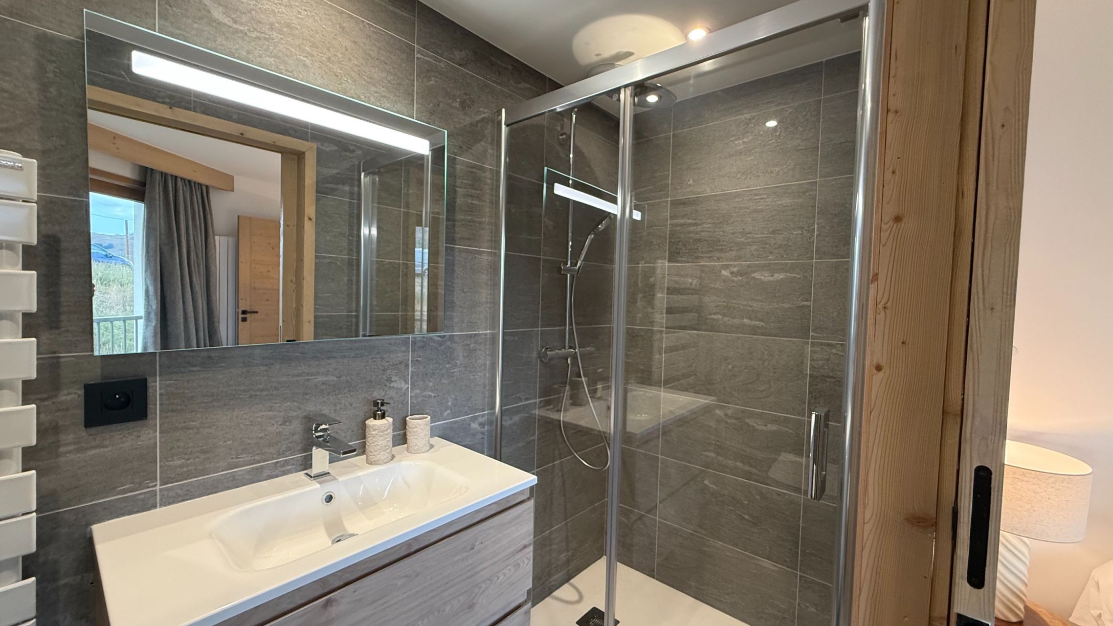 appartement 4 Pièces en vente sur L ALPE D HUEZ (38750)