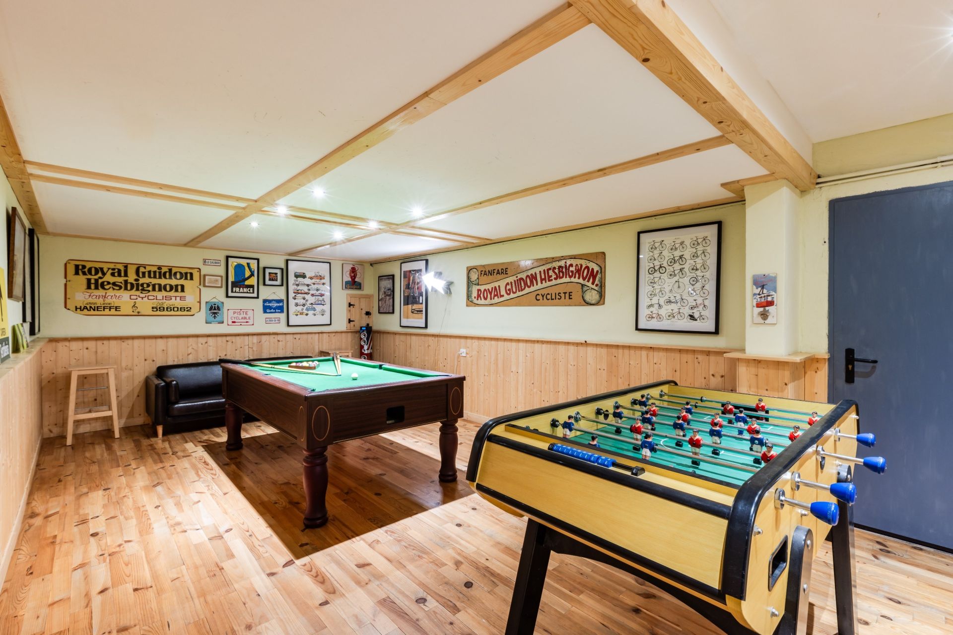 chalet 13 Rooms for sale on LES DEUX ALPES (38860)