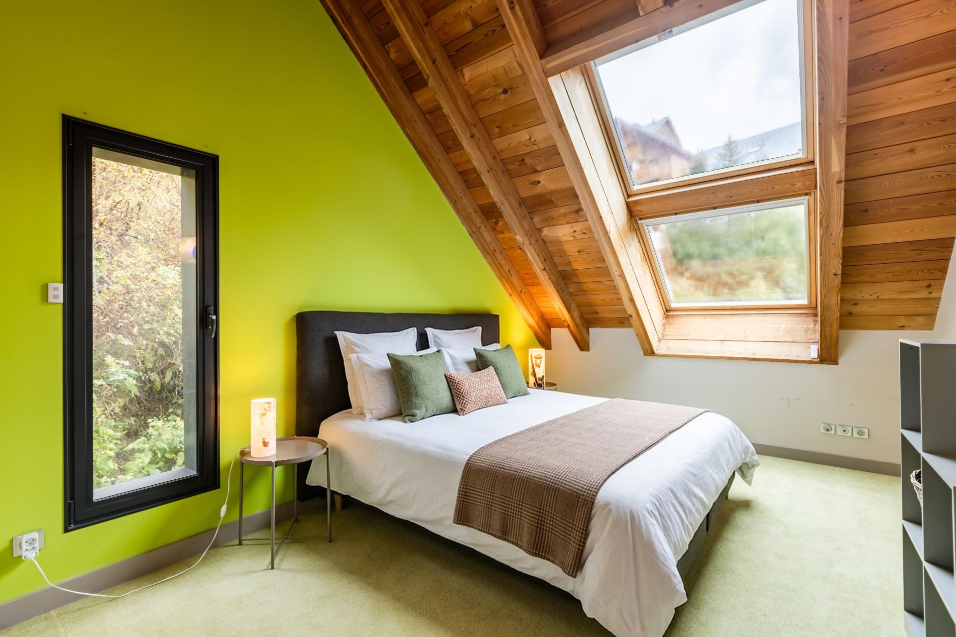 chalet 7 Rooms for sale on LES DEUX ALPES (38860)