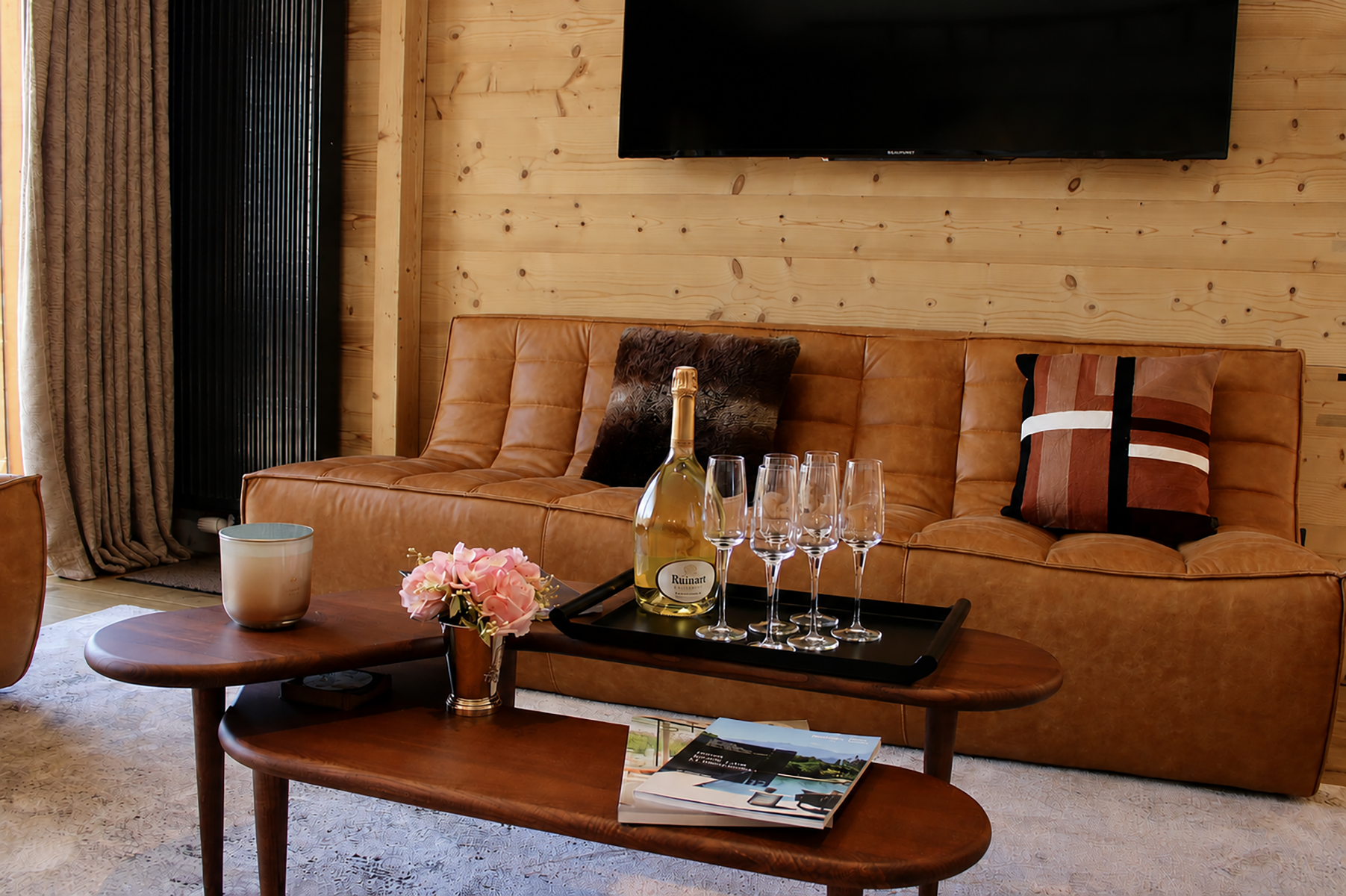 apartment 5 Rooms for seasonal rent on L ALPE D HUEZ (38750)