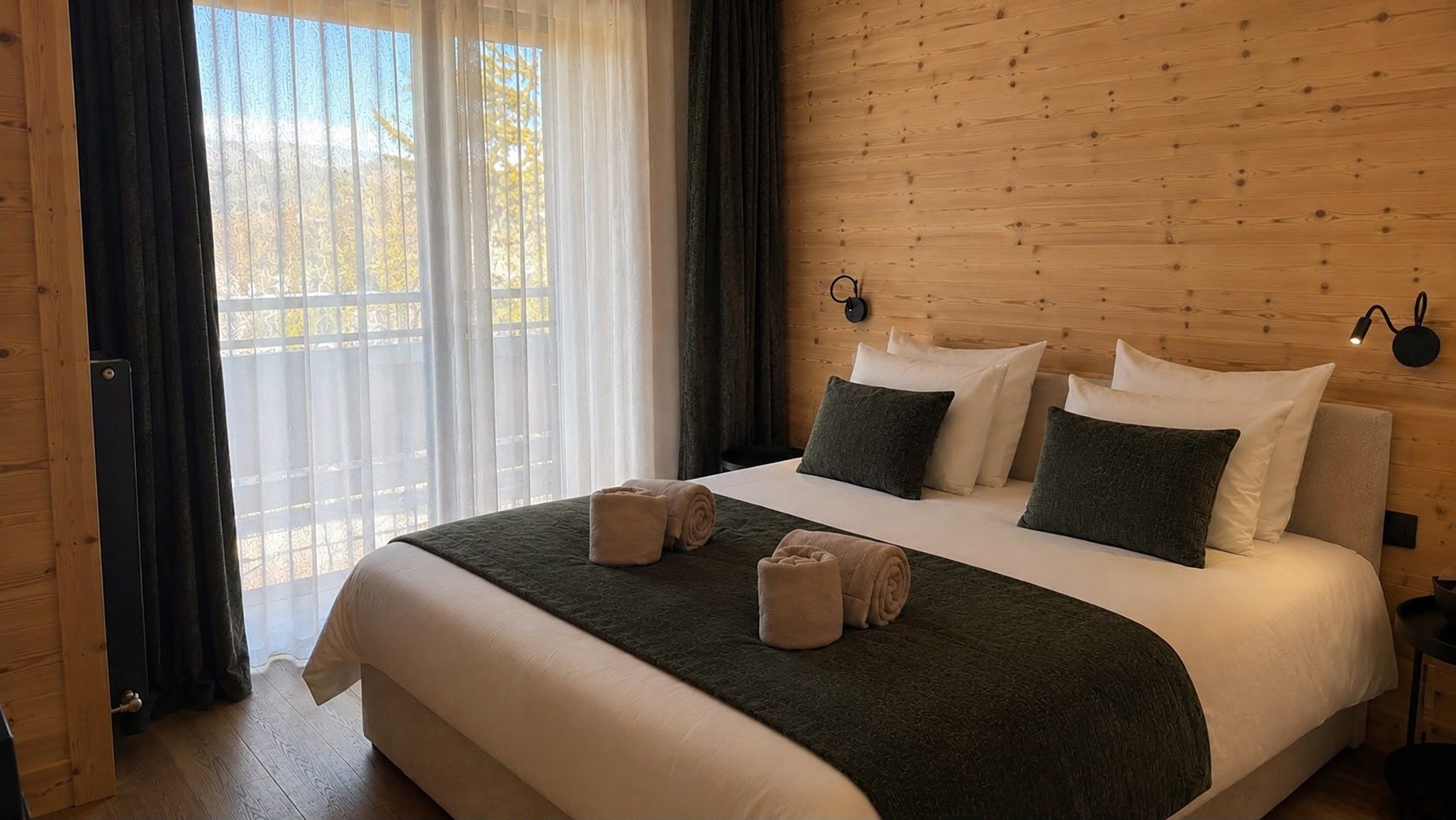 apartment 5 Rooms for seasonal rent on L ALPE D HUEZ (38750)