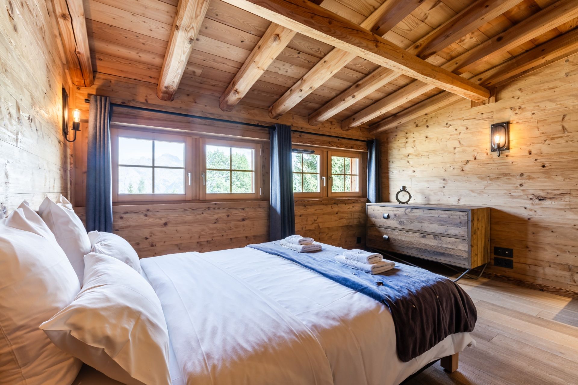 chalet 18 Pièces en vente sur VILLARD RECULAS (38114)
