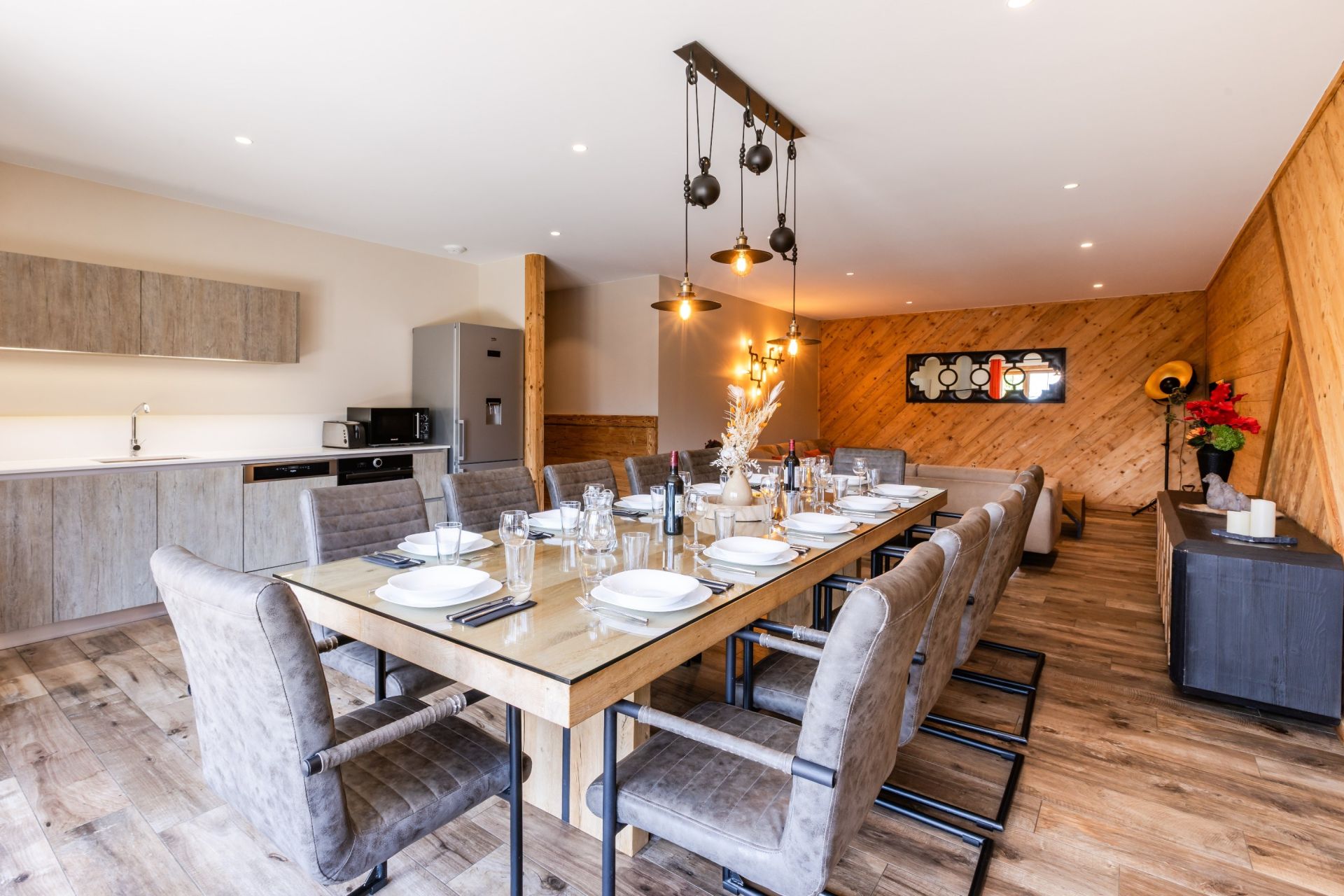chalet 18 Pièces en vente sur VILLARD RECULAS (38114)