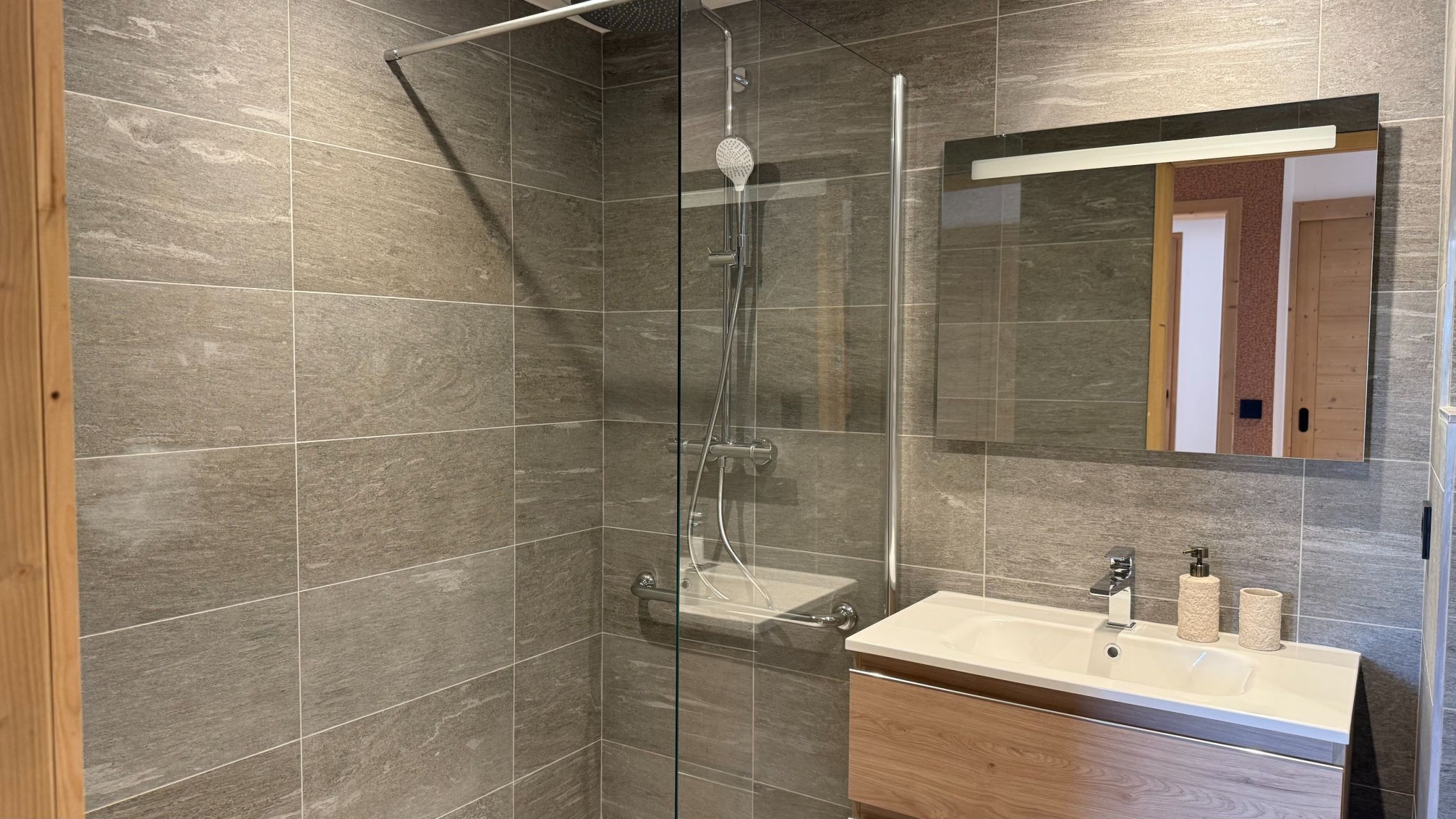 appartement 3 Pièces en vente sur L ALPE D HUEZ (38750)