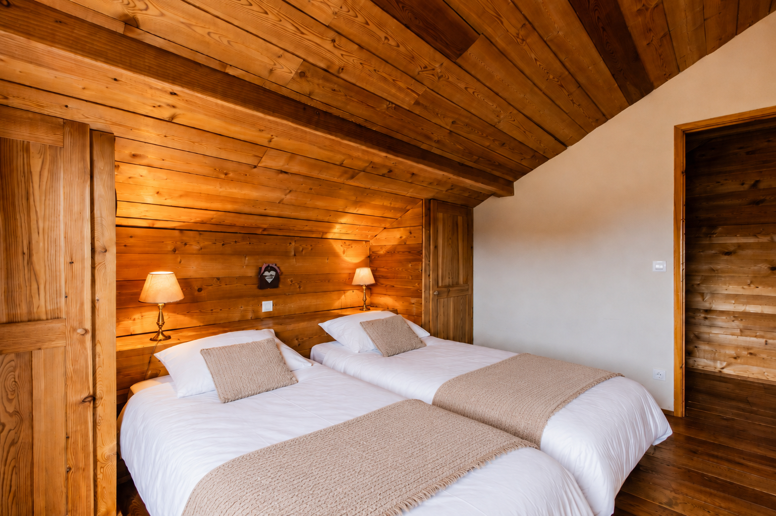 chalet 5 Rooms for seasonal rent on L ALPE D HUEZ (38750)